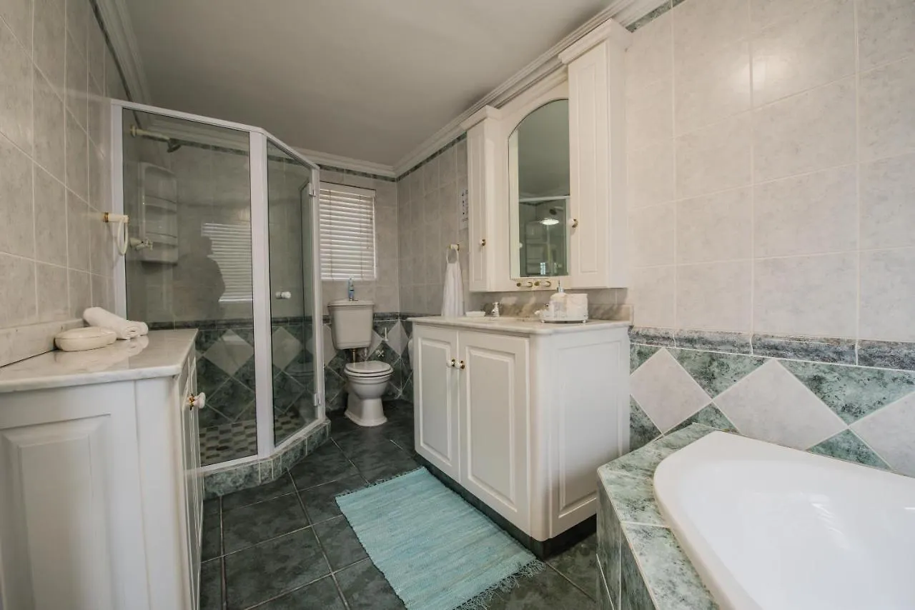 *** Guest house 52 On Fish Hoek Cape Town South Africa
